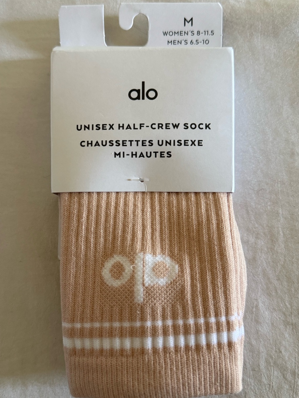 ALO Yoga Crew Socks 🧦